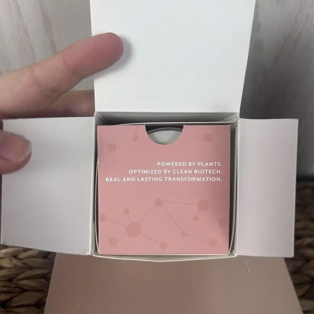NEW CIRCCELL Skincare Fruition Brightening & Polishing Fruit Mask, Bulk Lot 16ct